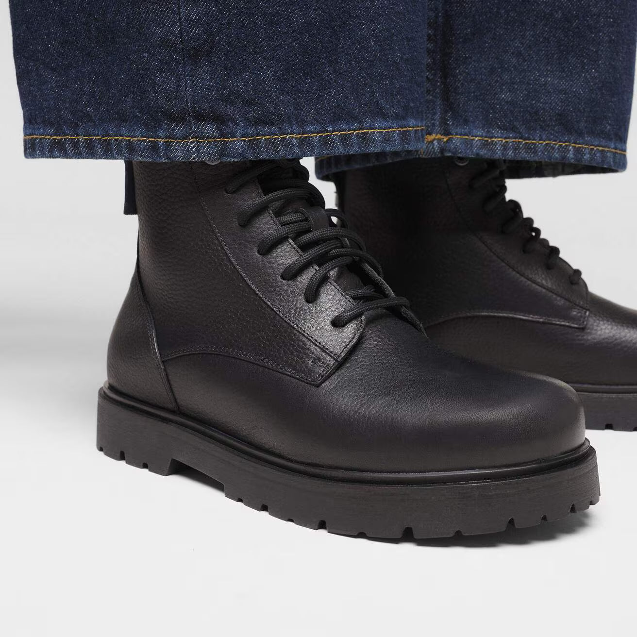 BIRKENSTOCK Highwood Lace Mid Waterproof Leather