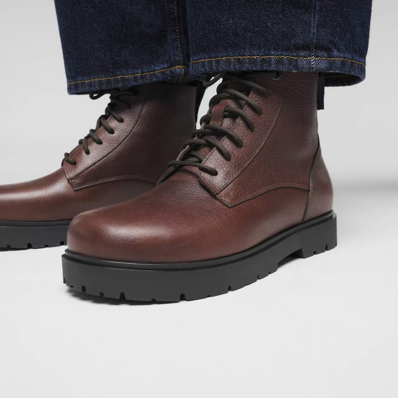 BIRKENSTOCK Highwood Mid Lace Boot