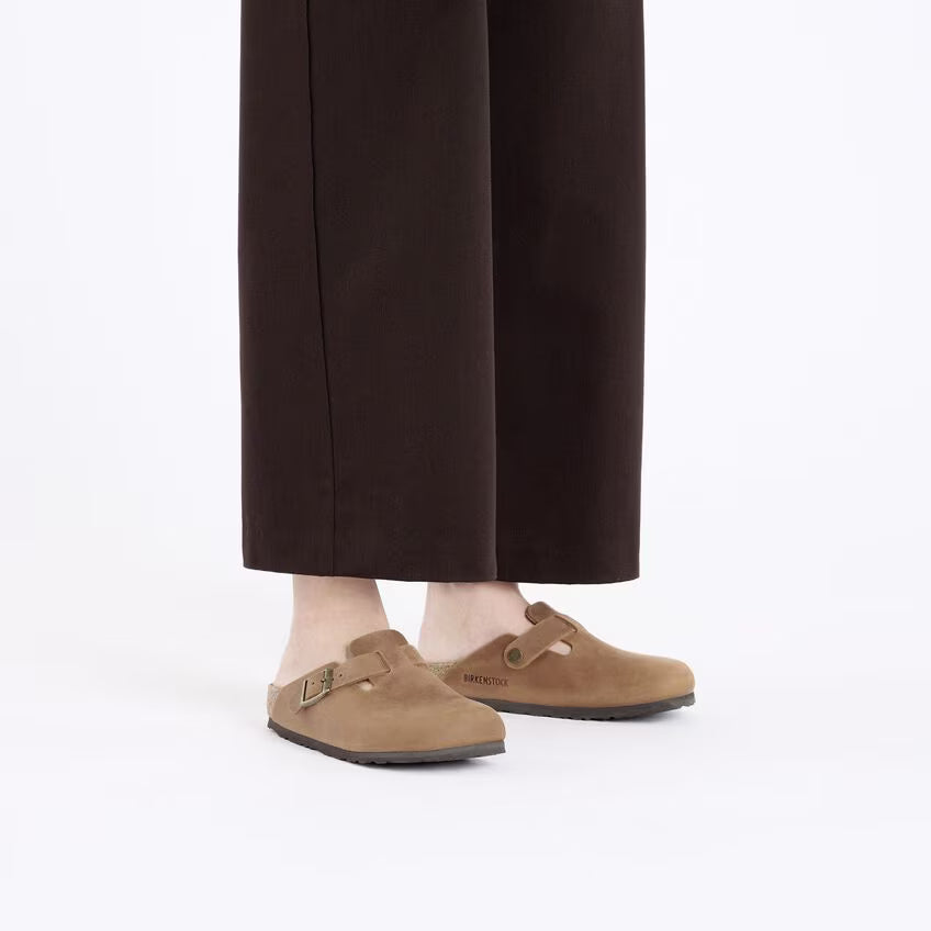 BIRKENSTOCK BOSTON COGNAC OILED LEATHER