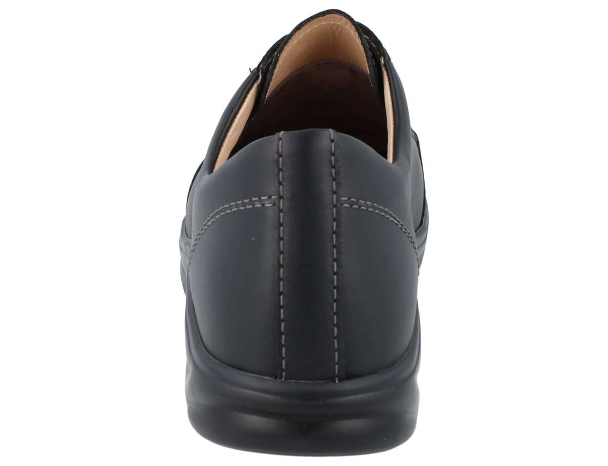 BASKETS FINN COMFORT IKEBUKURO À LACETS EN CUIR NAPPA NOIR