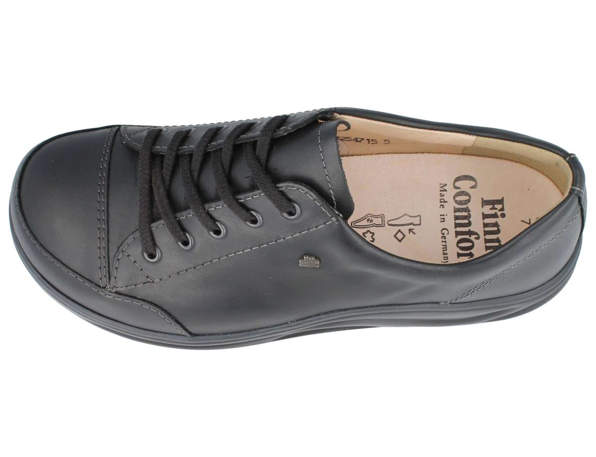 BASKETS FINN COMFORT IKEBUKURO À LACETS EN CUIR NAPPA NOIR