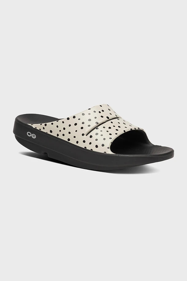 OOFOS OOahh Limited Slide Sandal