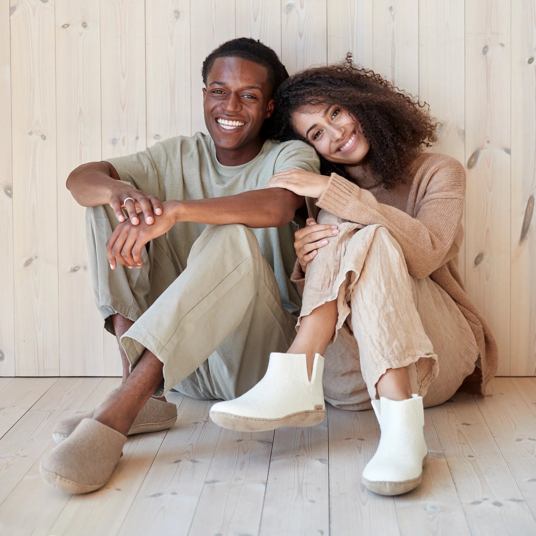 CHAUSSONS GLERUPS SLIP ON CUIR SABLE