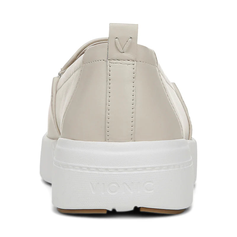 Baskets à enfiler VIONIC COLFAX CARSON en cuir crème