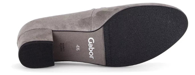 Gabor Scallop Women's Slip-On Pump