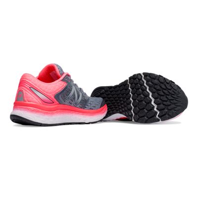 NEW BALANCE WOMENS W1080SP6 SILVER WITH PINK MIST