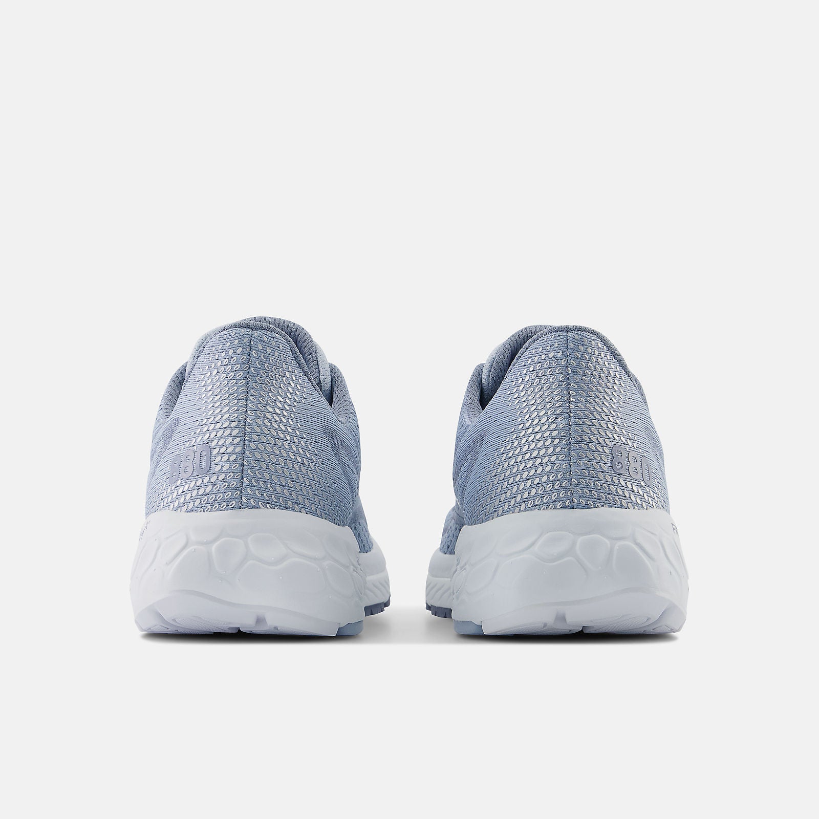 NEW BALANCE FEMME W880G13 GRIS ARCTIQUE CLAIR