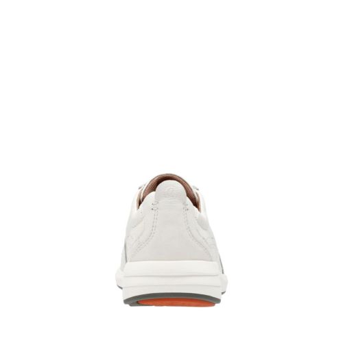 UN COAST FORM CUIR BLANC