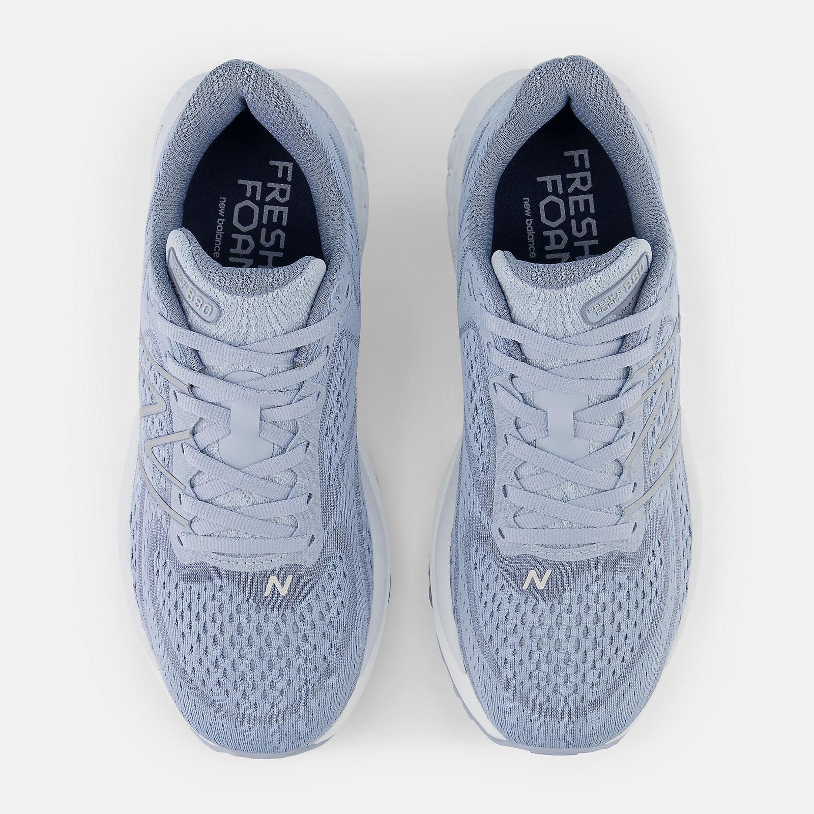 NEW BALANCE FEMME W880G13 GRIS ARCTIQUE CLAIR