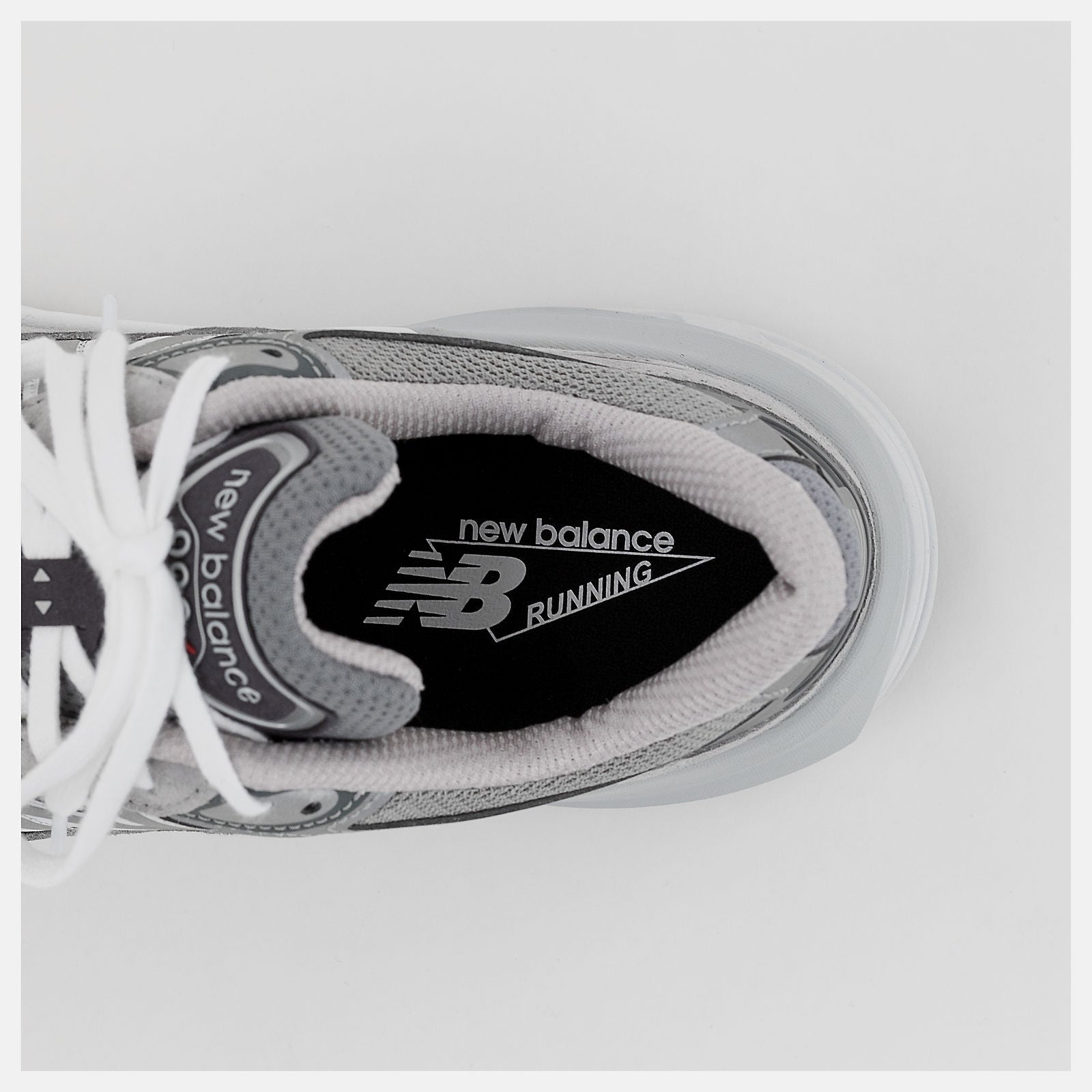 NEW BALANCE FEMME W990GL6 GRIS