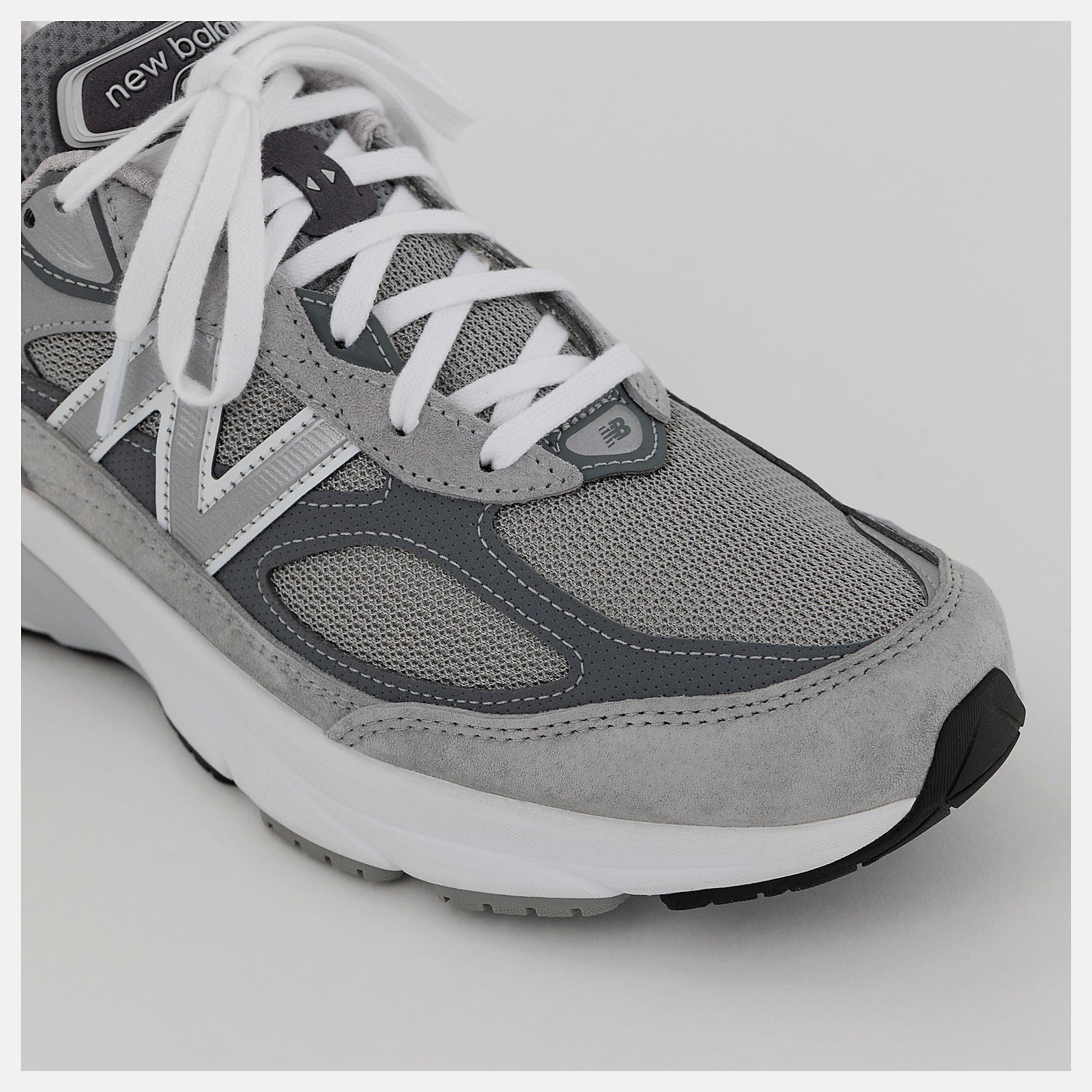NEW BALANCE FEMME W990GL6 GRIS