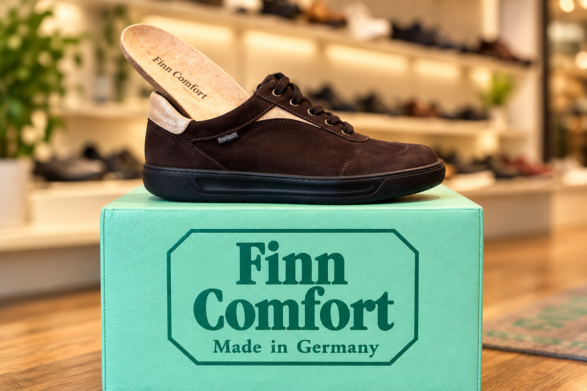 Finn Comfort Interlagos shoe with removable footbed at Foot Sensation.