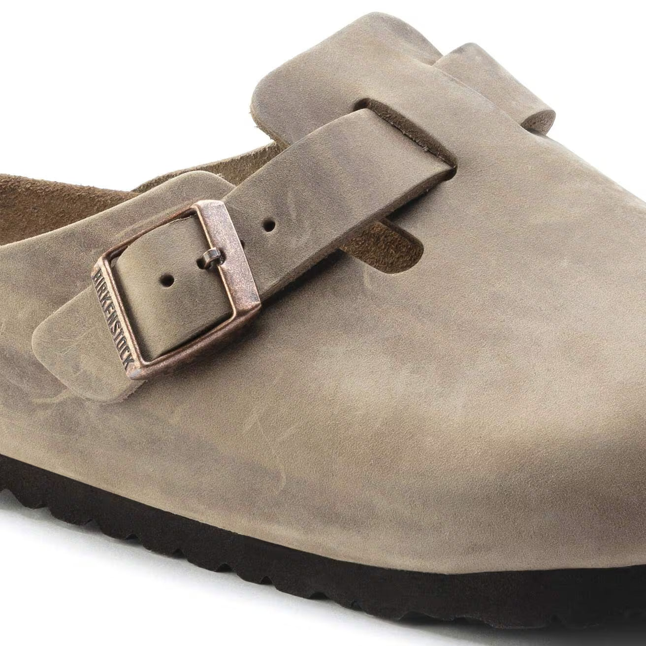 BIRKENSTOCK Boston Soft Footbed Oiled Leather