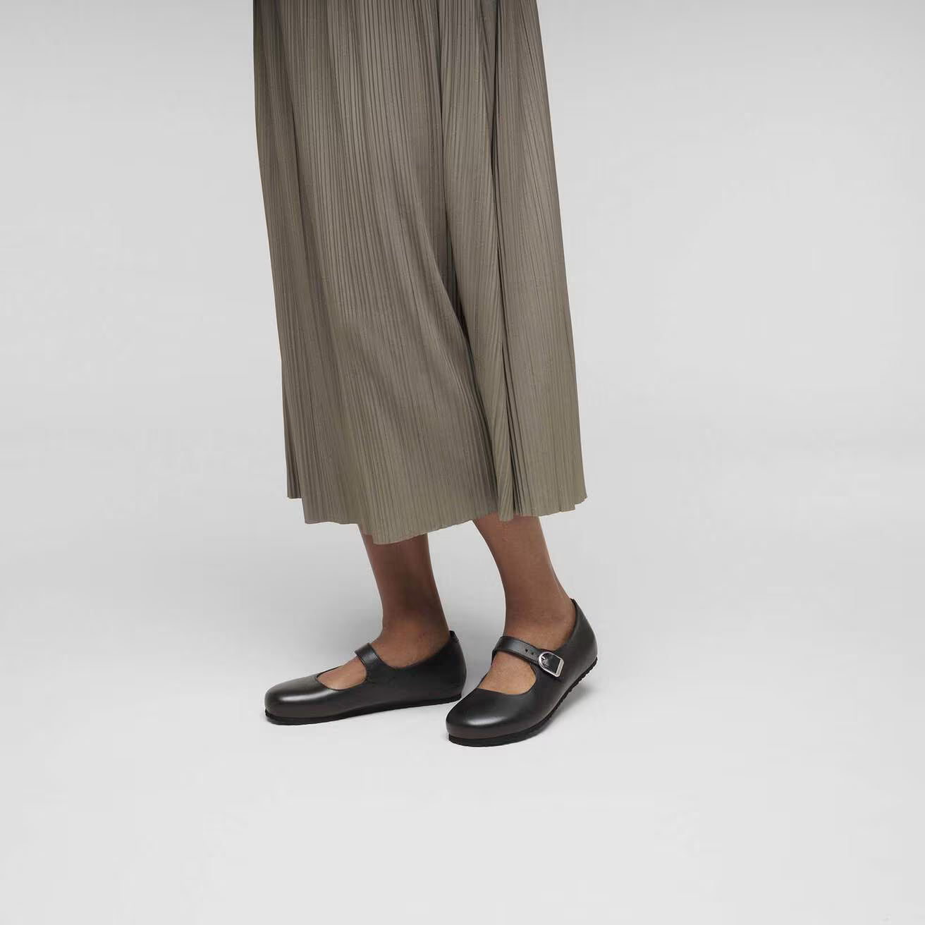 BIRKENSTOCK Santa Clarita Black Leather