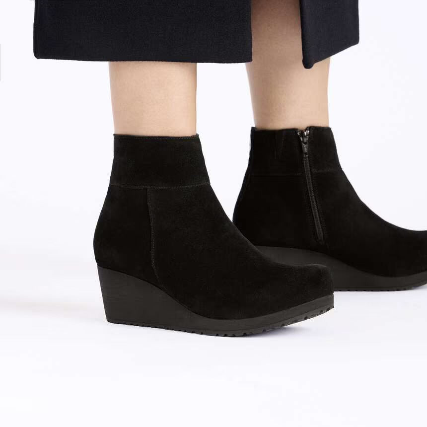 BIRKENSTOCK Ebba Wedge Boot