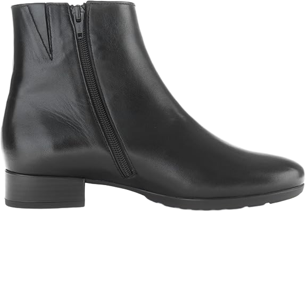 GABOR SHORT ANKLE BOOT