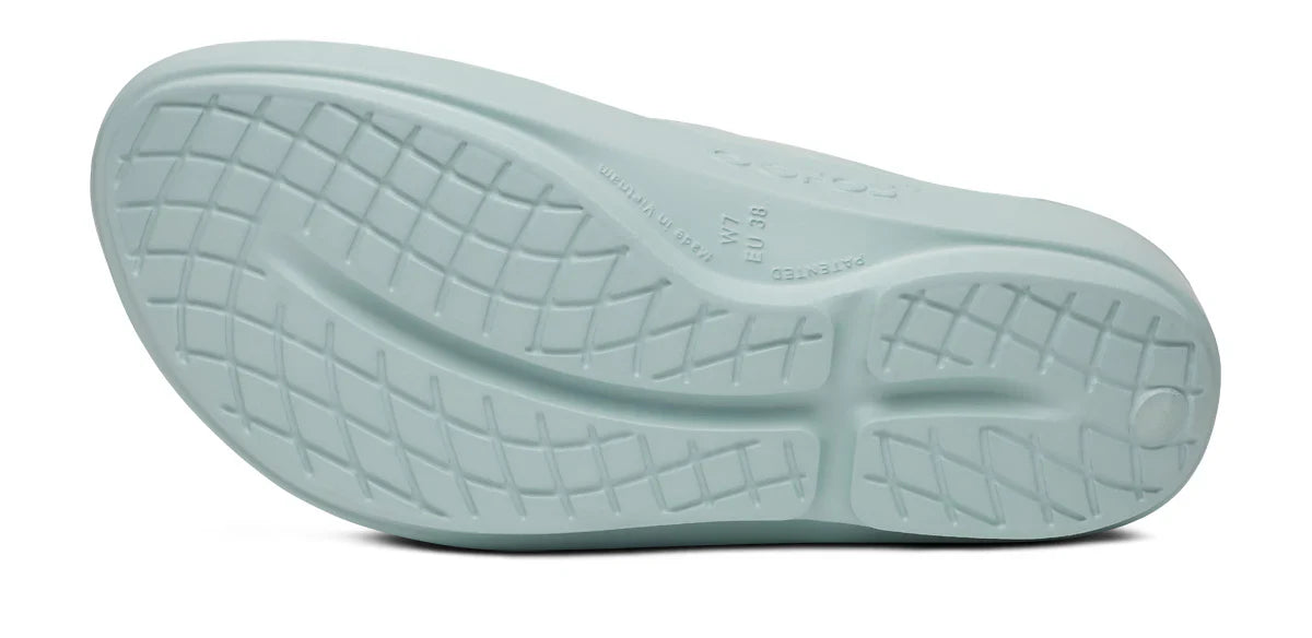 OOFOS OOriginal Recovery Thong Sandals