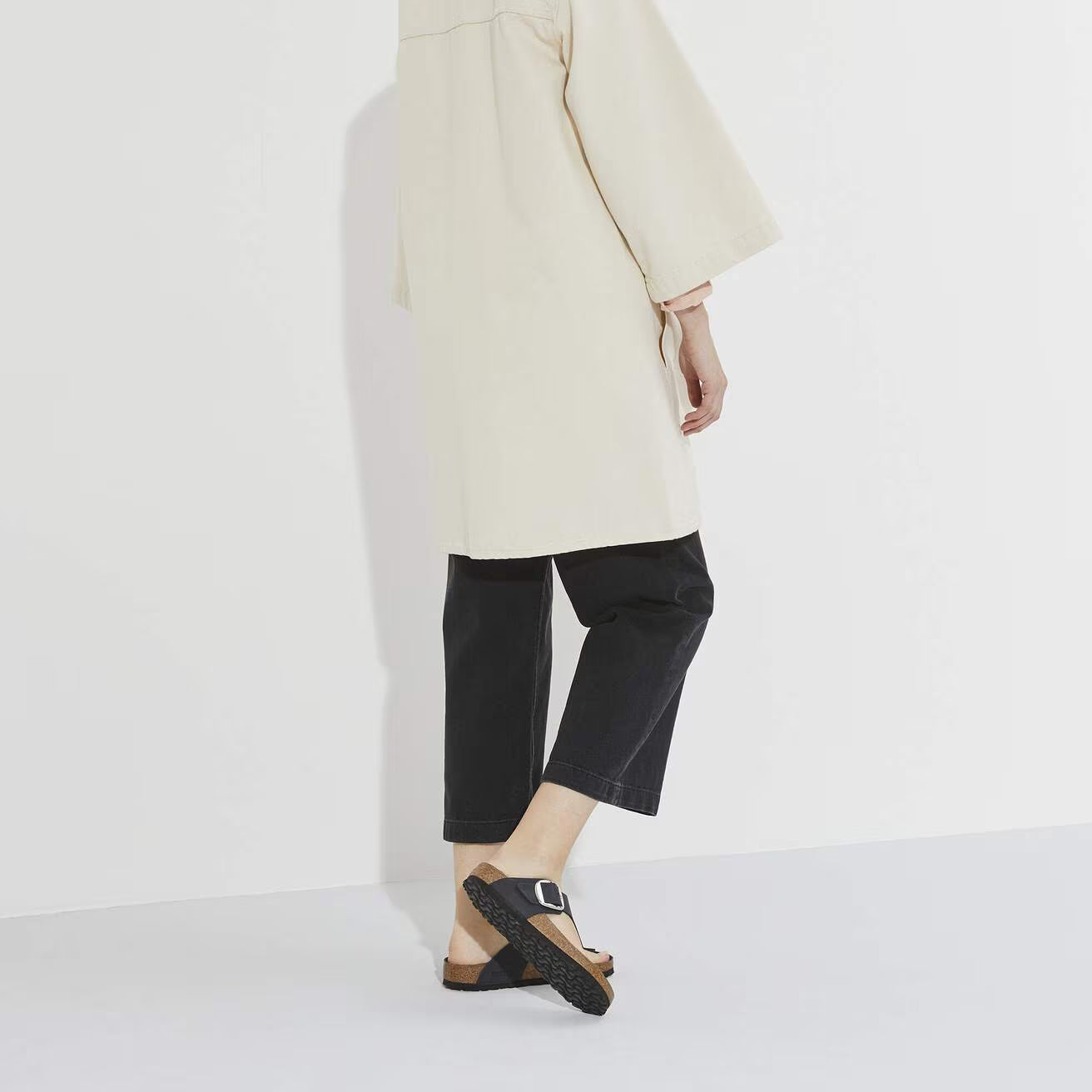 BIRKENSTOCK GIZEH BIG BUCKLE CUIR HUILÉ NOIR