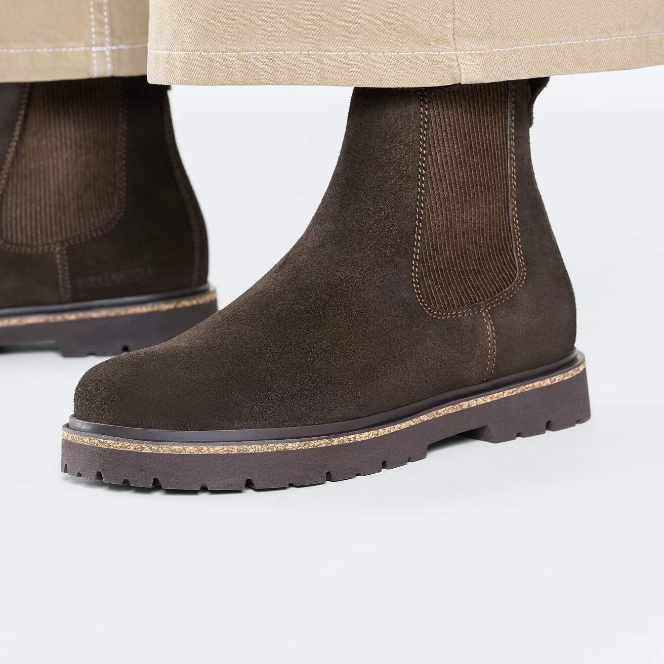 BIRKENSTOCK HIGHWOOD SLIP-ON EN DAIM MOKA