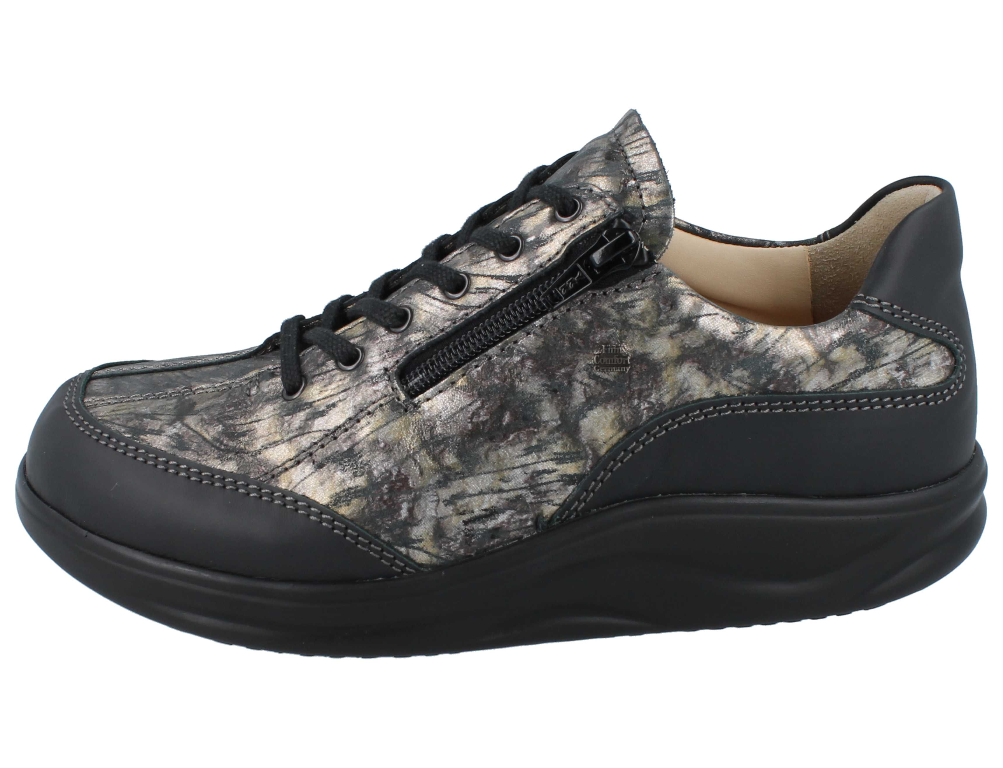 Finn Comfort Otaru printed patterned women sneaker Camouflage sneaker with black accents on a white background