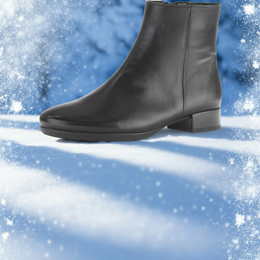 GABOR SHORT ANKLE BOOT