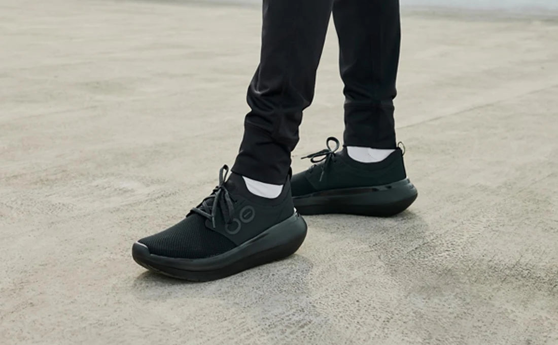 Oofos OOmy Stride Men's Lace up Shoe
