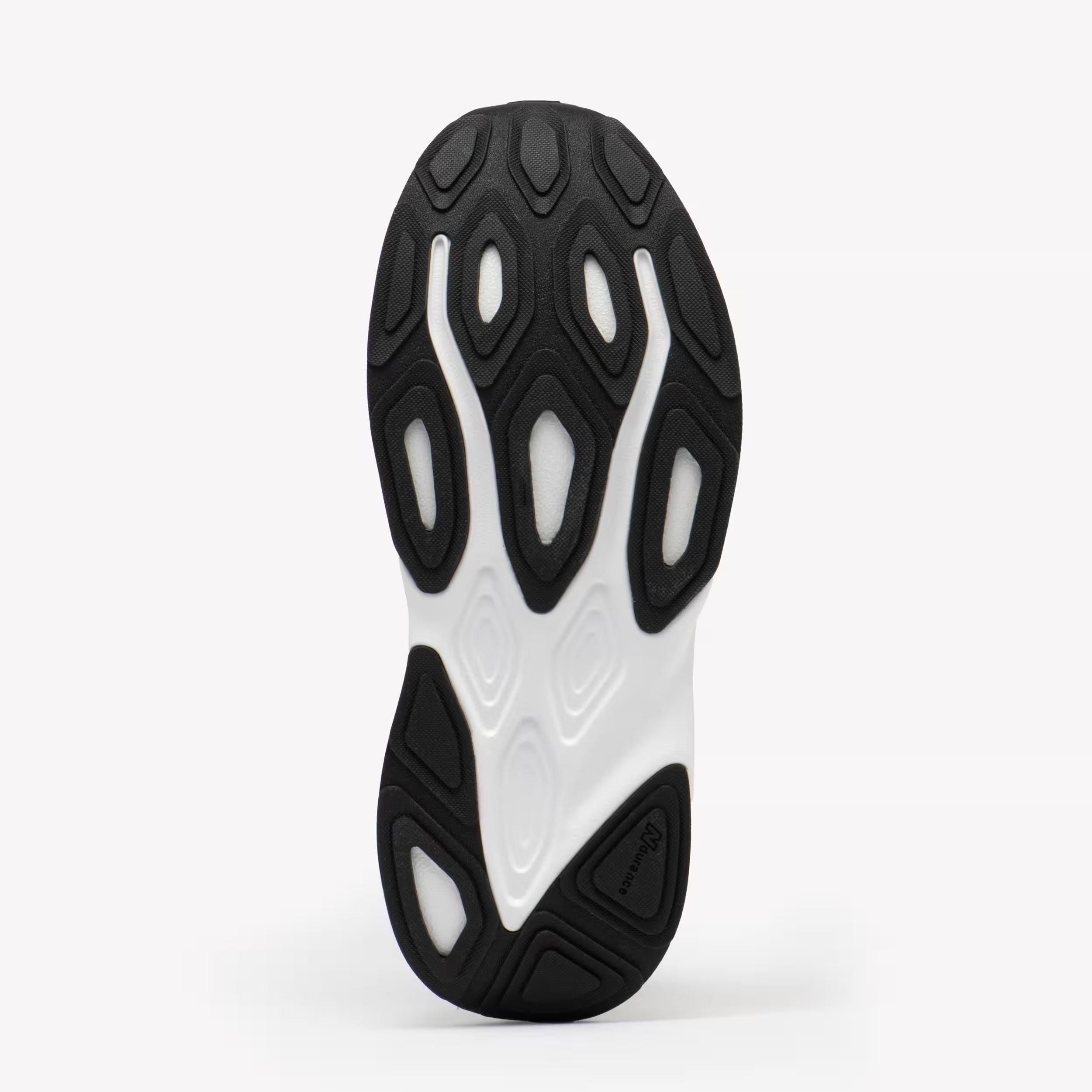 New Balance Kaiha Road v2 outsole durable traction pattern running shoe. New Balance Canada shop on Foot Sensation online store. 