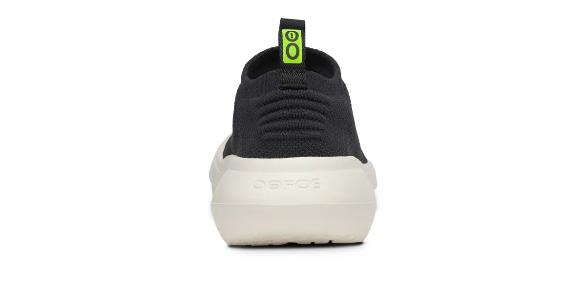OOFOS OOMY ZEN CHALK SLIP ON NOIR POUR FEMMES
