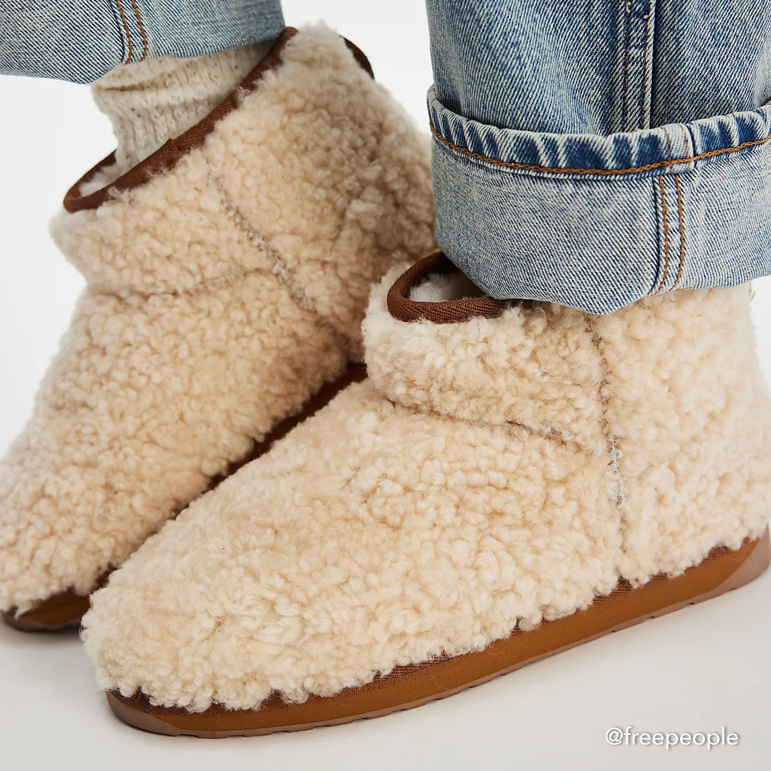 EMU STINGER MICRO TEDDY SLIPPERS