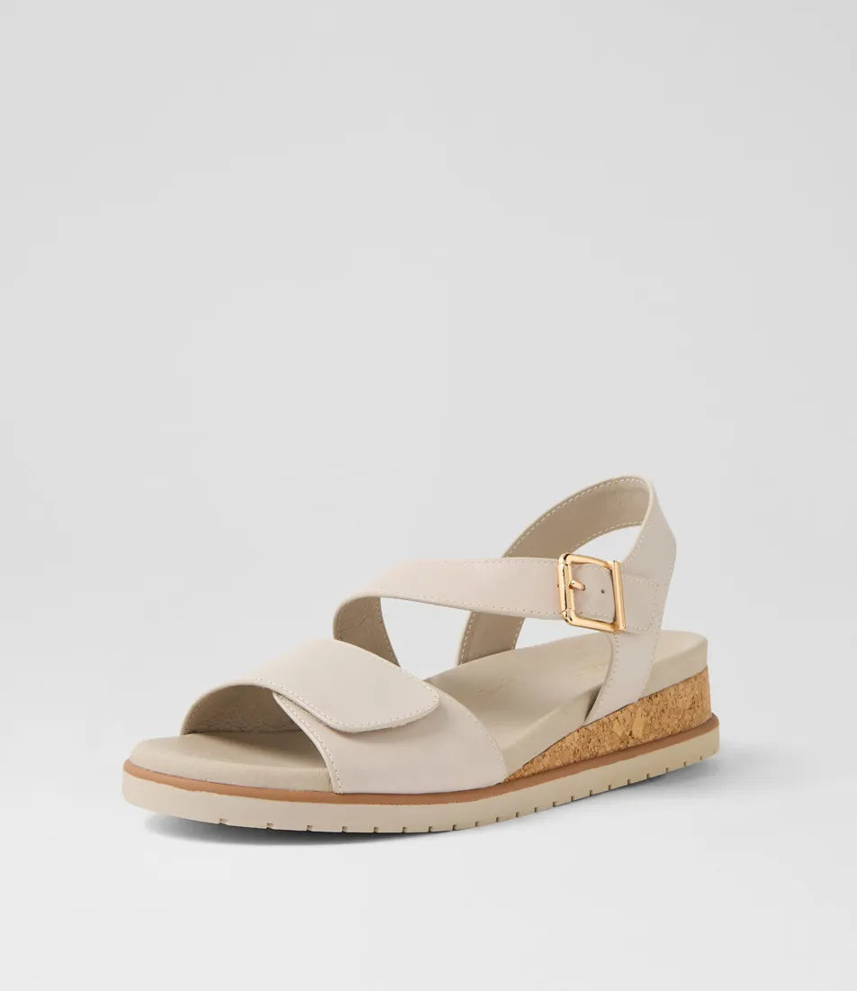 Ziera Vamsy Leather Sandals
