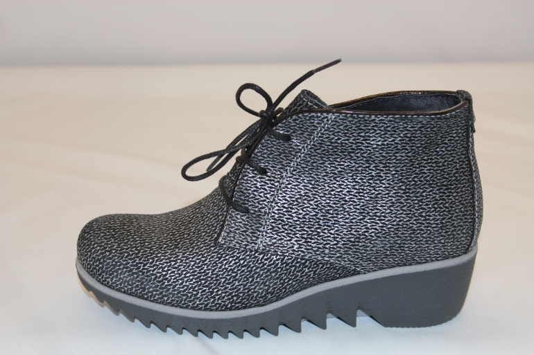 WOLKY DUSKY WINTER NOIR DAIM MALI