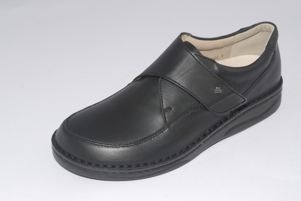 FINN COMFORT BRAGA VELCRO CLOSURE