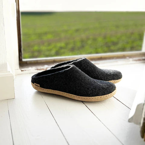 CHAUSSONS GLERUPS EN CUIR À ENFILER ANTHRACITE