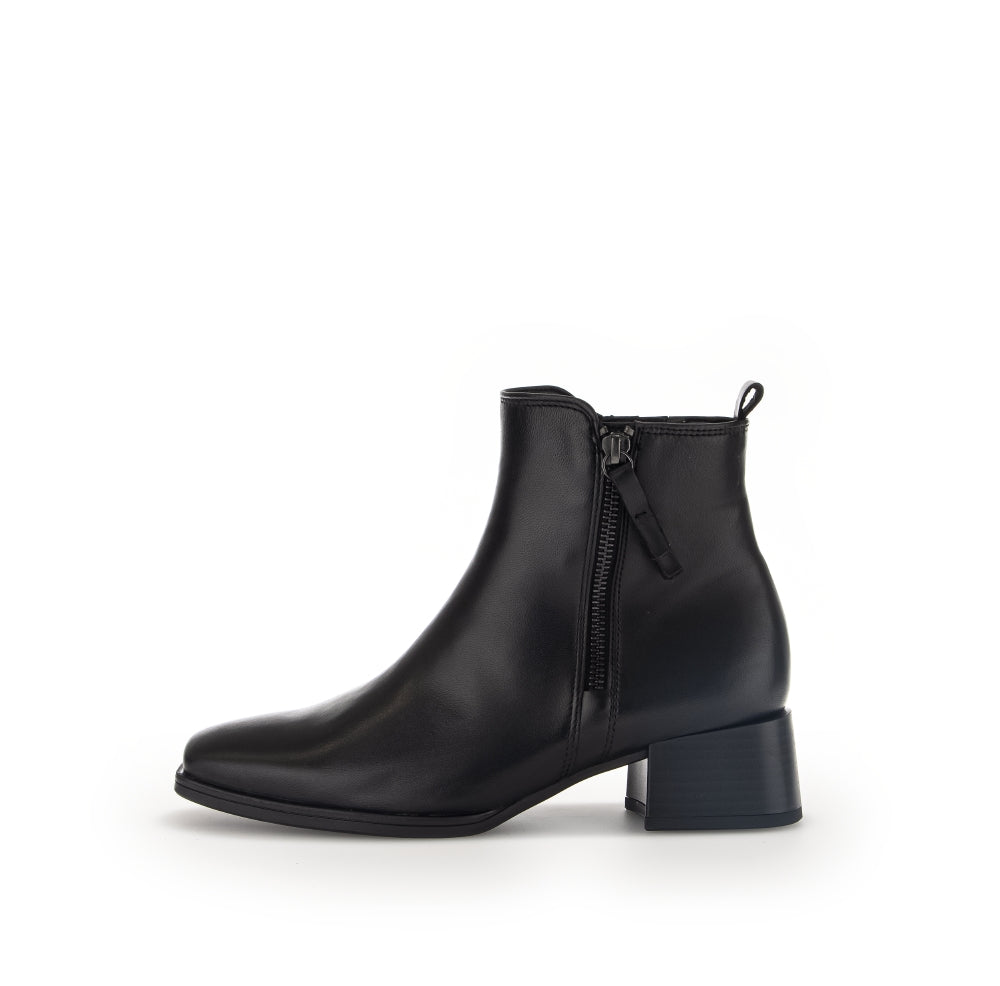 GABOR SHORT BOOT ZIP 32.922.27 BLACK