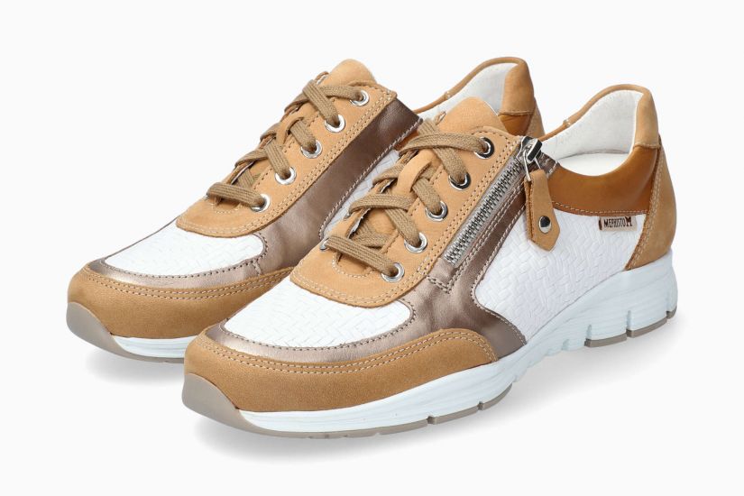 Baskets à lacets MEPHISTO YLONA en cuir sable
