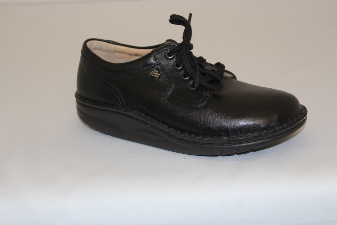 FINN COMFORT YAESU